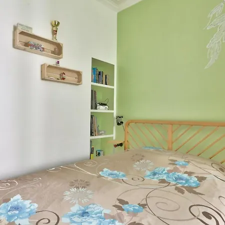 Former For 4 People In Epinette * Παρίσι